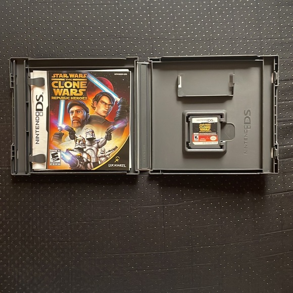 Star Wars the Clone Wars: Republic Heroes - Nintendo DS - Picture 2 of 2